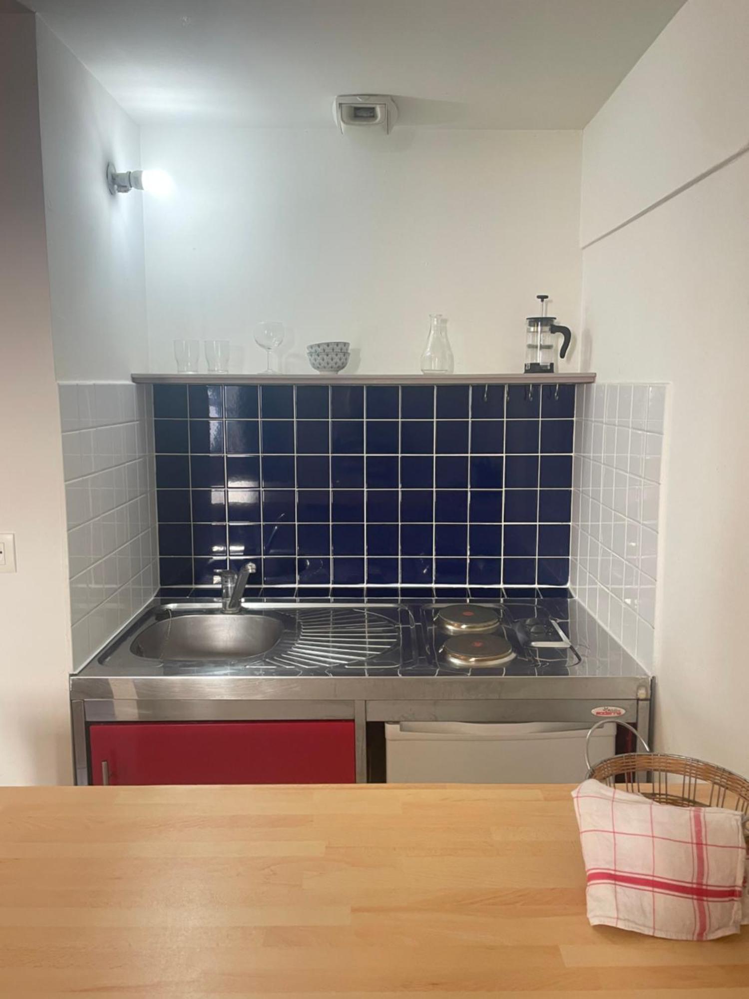 Studio Au Coeur De Montpellier Apartment Екстериор снимка